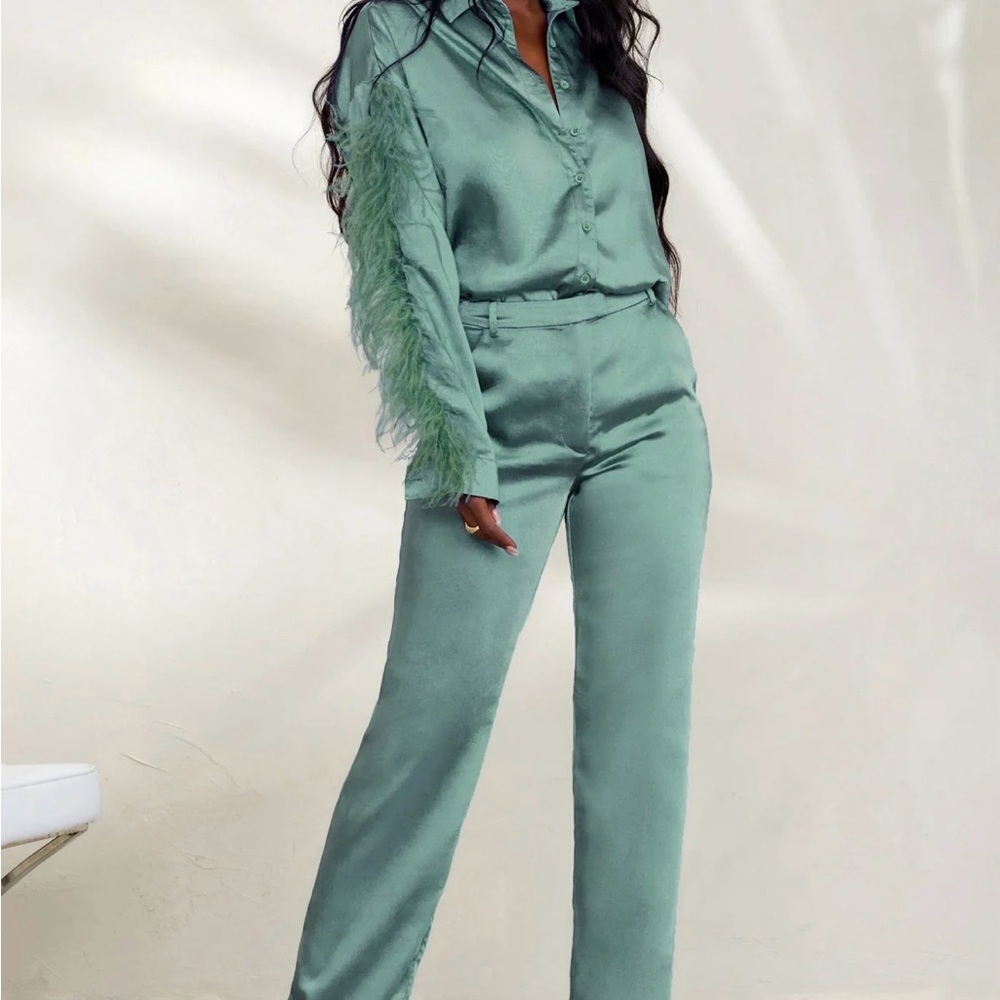 Green Straight Leg Pants with Relaxed Fit